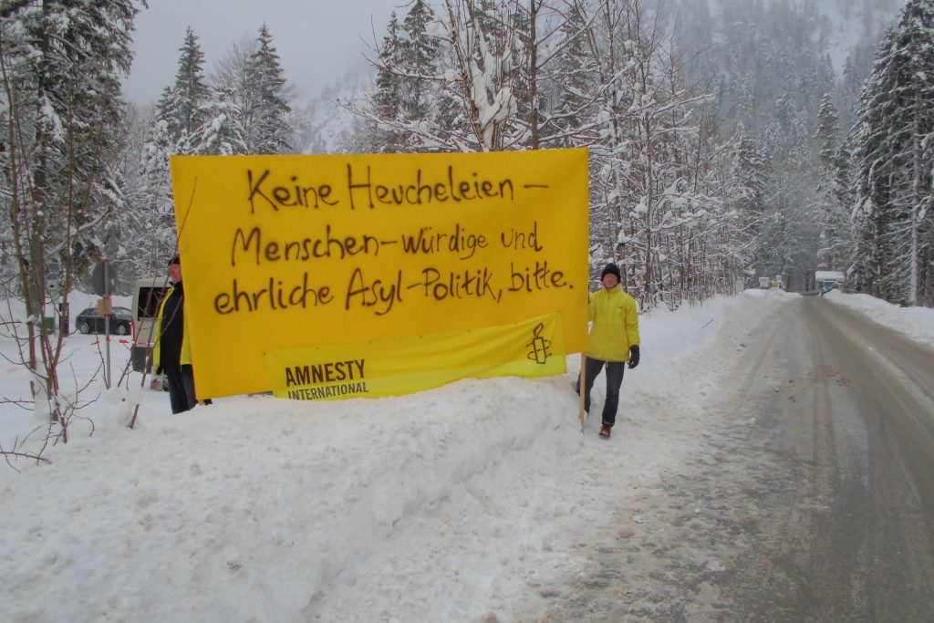 Wildbad Kreuth – erste Demo vor dem CSU Unterschlupf seit 11 Jahren