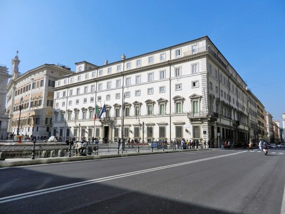 Bilanz zu einem Jahr rechtes Regierungsbündnis in Italien