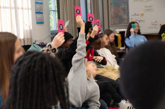 Demokratie braucht Bildung