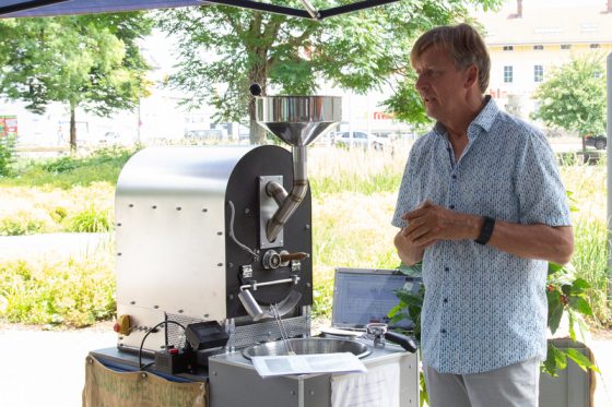 Weltladendachverband, fair gehandelte Textilien, Kaffee rösten – „Von München soll kein Schaden ausgehen“ – Teil 6